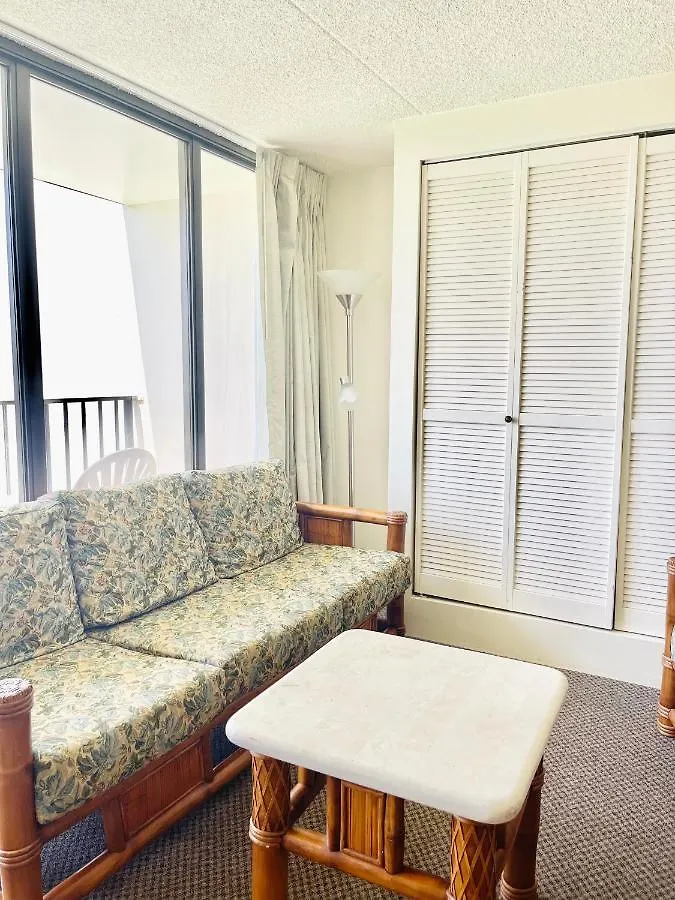 Lovely 1Br Condo One Block From Waikiki Beach Honolulu Apartahotel